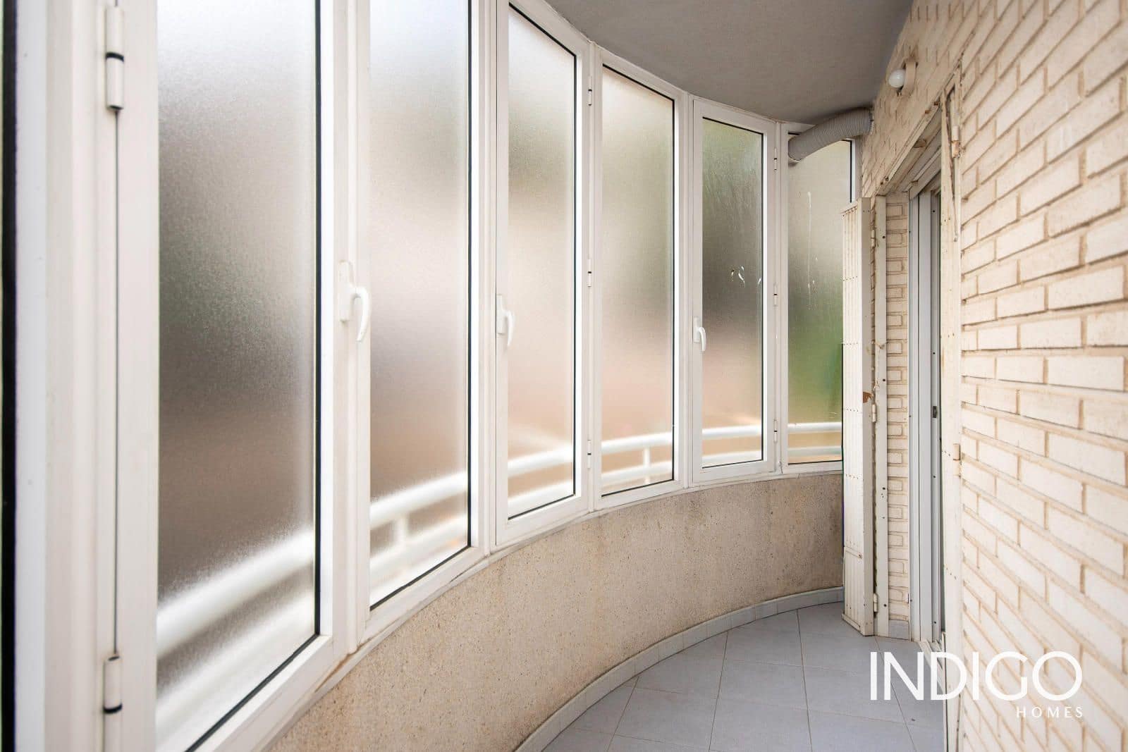 2 slaapkamer Flat te koop in Alicante stad met zwembad garage - € 429.000 (Ref: 9976626)