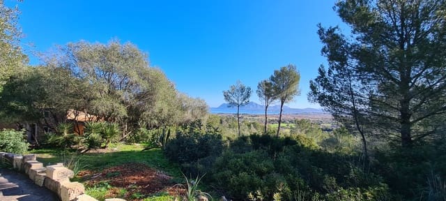 1 bedroom Finca/Country House for sale in Pollensa / Pollença - € 1,800,000 (Ref: 7100646)