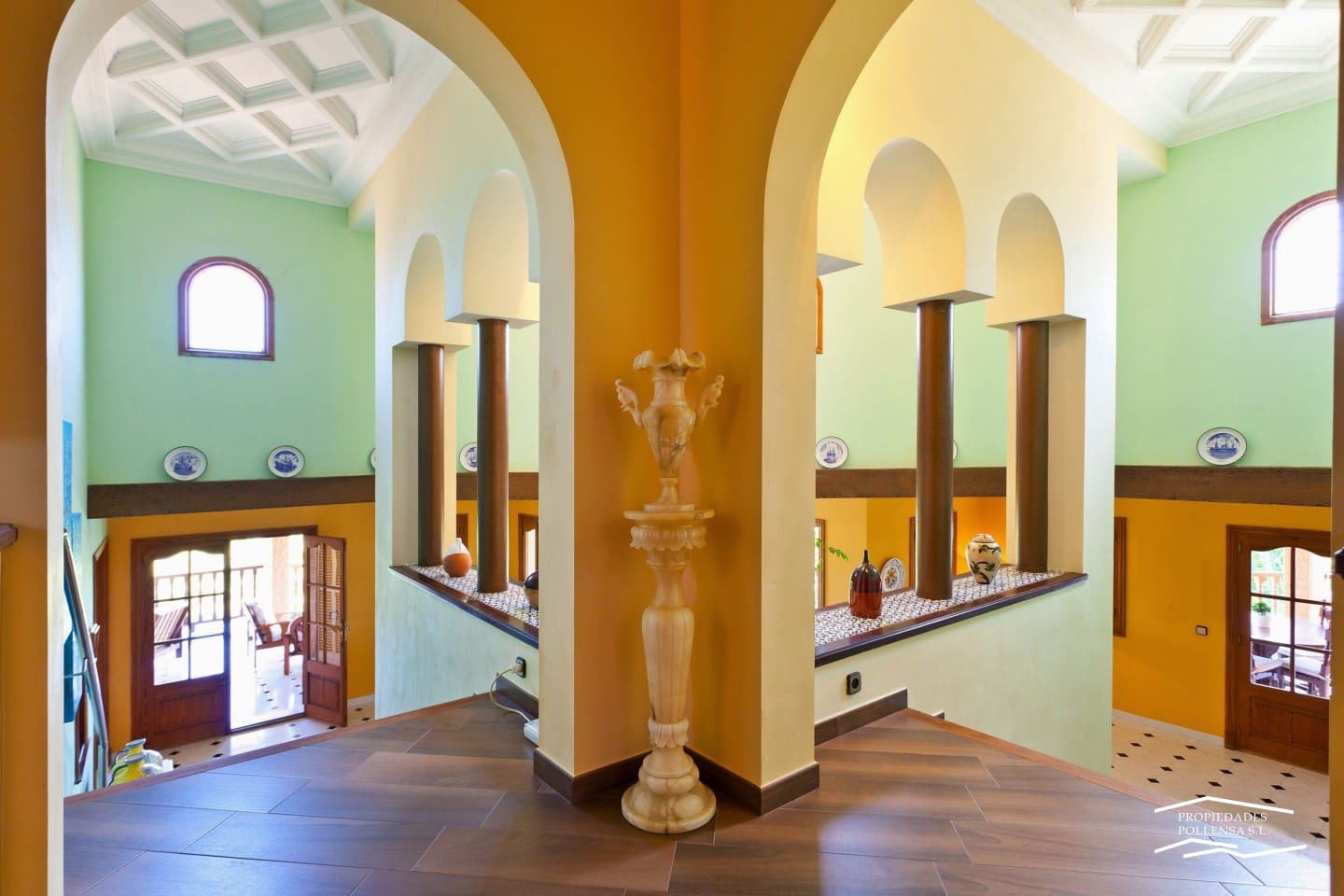 7 soverom Villa til salgs i Alcudia med svømmebasseng garasje - € 5 775 000 (Ref: 8519724)