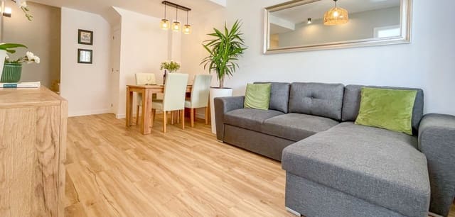 3 soveværelse Byhus til salg i Orihuela Costa, Orihuela med swimmingpool - € 268.800 (Ref: 10085469)