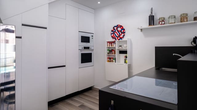 3 soveværelse Villa til salg i Los Balcones med swimmingpool garage - € 479.000 (Ref: 10085472)
