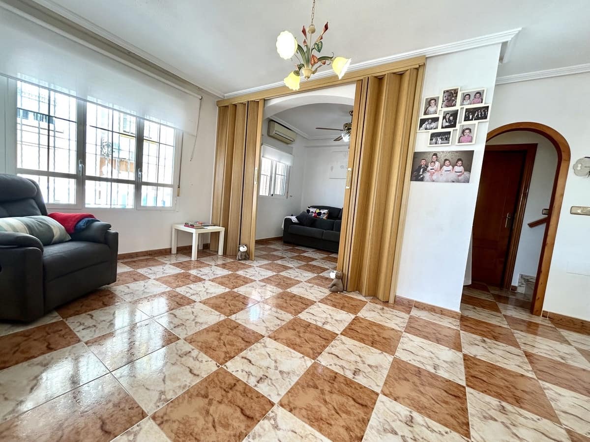 2 chambre Maison de Ville à vendre à Cabo Roig avec piscine garage - 219 995 € (Ref: 10103544)