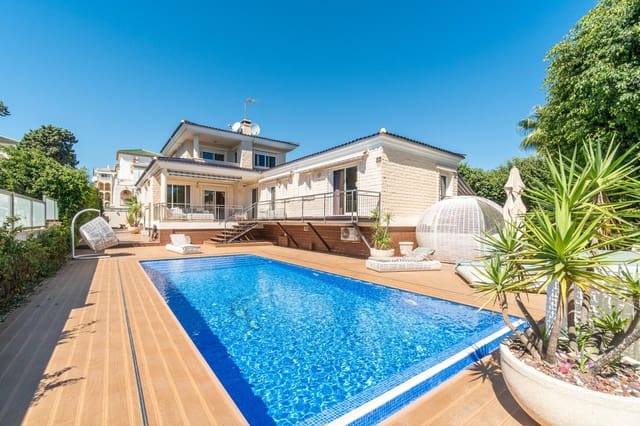 5 chambre Villa/Maison à vendre à Torrevieja avec piscine - 1 090 000 € (Ref: 10136430)