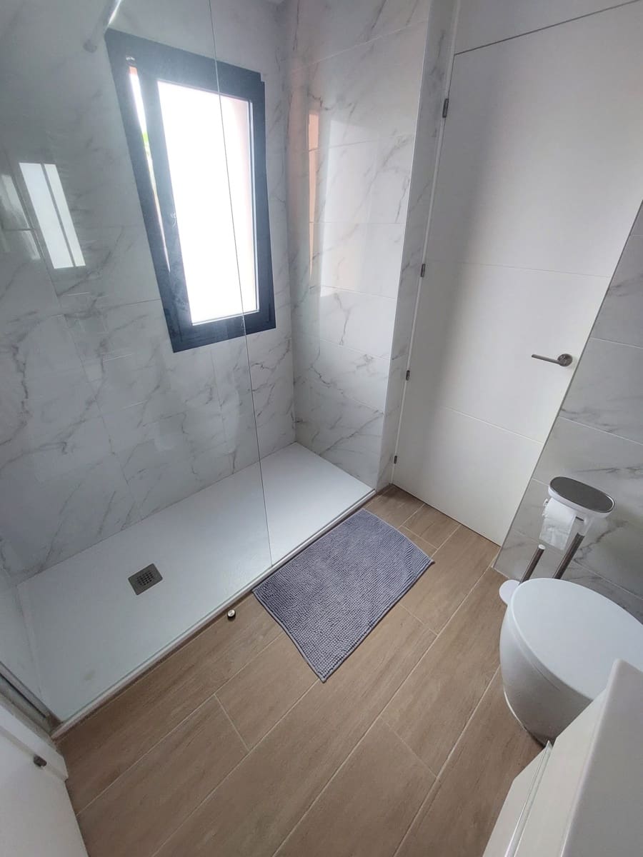 2 soverom Leilighet til salgs i Orihuela Costa med svømmebasseng garasje - € 254 950 (Ref: 8526481)