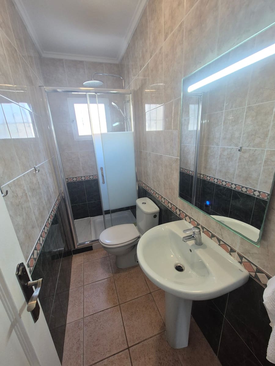 5 quarto Moradia para venda em San Miguel de Salinas com piscina - 445 000 € (Ref: 8634226)