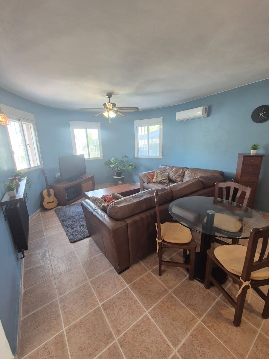 5 quarto Moradia para venda em San Miguel de Salinas com piscina - 445 000 € (Ref: 8634226)