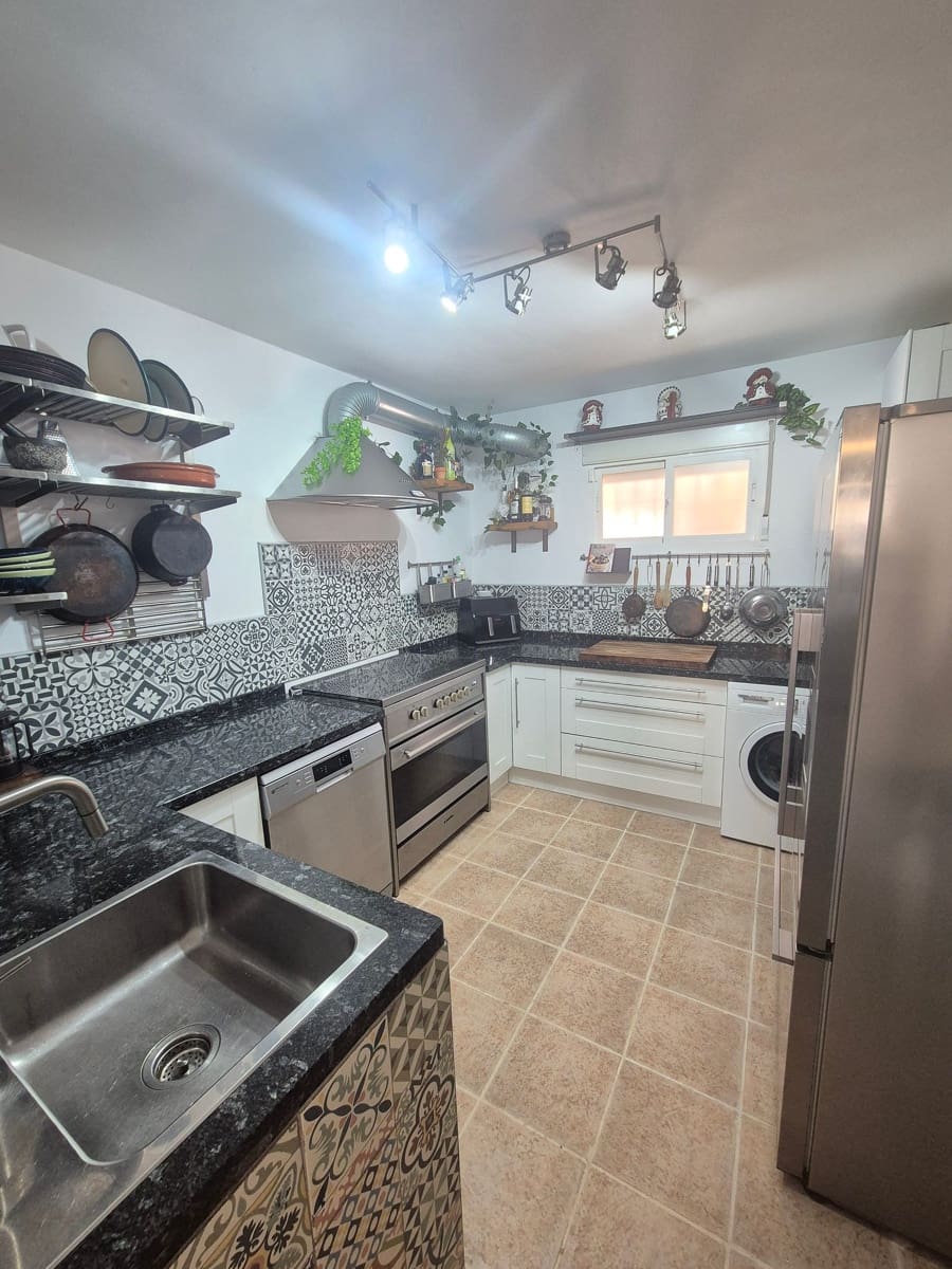 5 quarto Moradia para venda em San Miguel de Salinas com piscina - 445 000 € (Ref: 8634226)