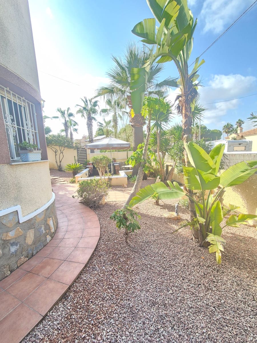 5 quarto Moradia para venda em San Miguel de Salinas com piscina - 445 000 € (Ref: 8634226)