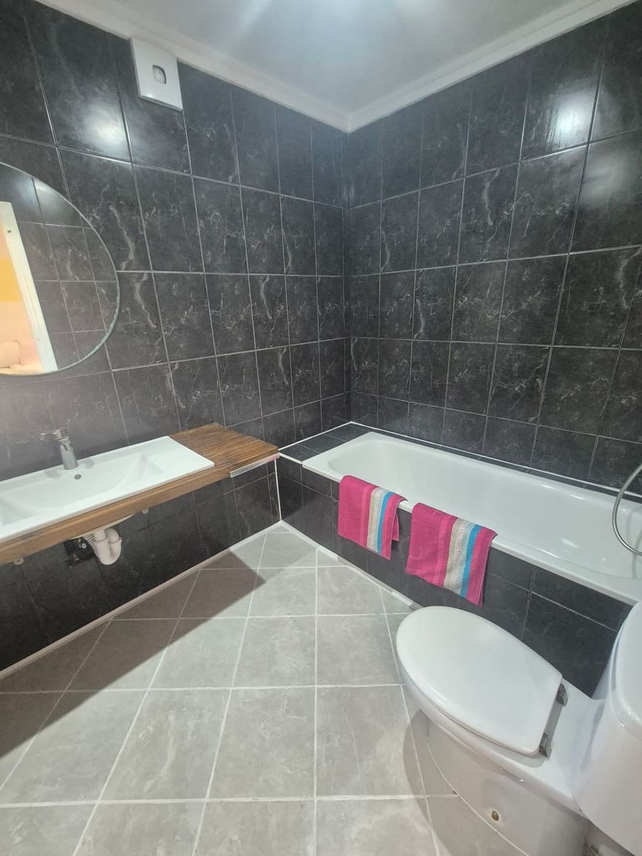 5 quarto Moradia para venda em San Miguel de Salinas com piscina - 445 000 € (Ref: 8634226)