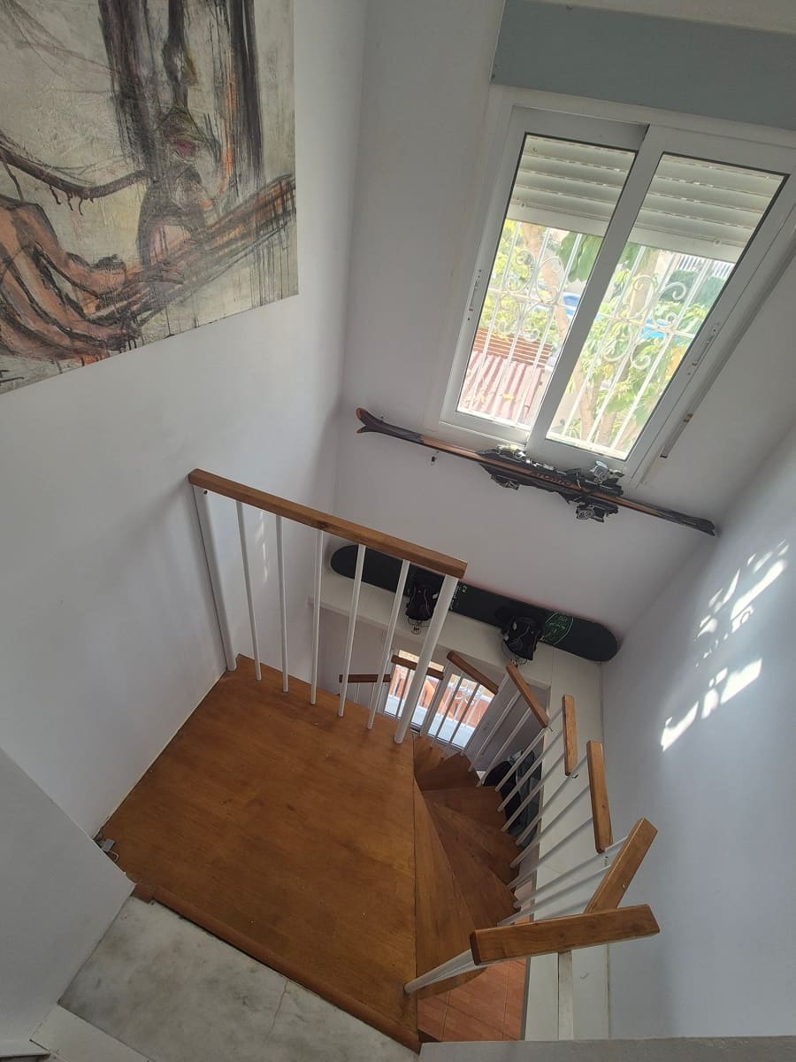 5 quarto Moradia para venda em San Miguel de Salinas com piscina - 445 000 € (Ref: 8634226)