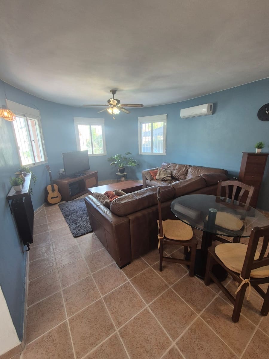 5 quarto Moradia para venda em San Miguel de Salinas com piscina - 445 000 € (Ref: 8634226)