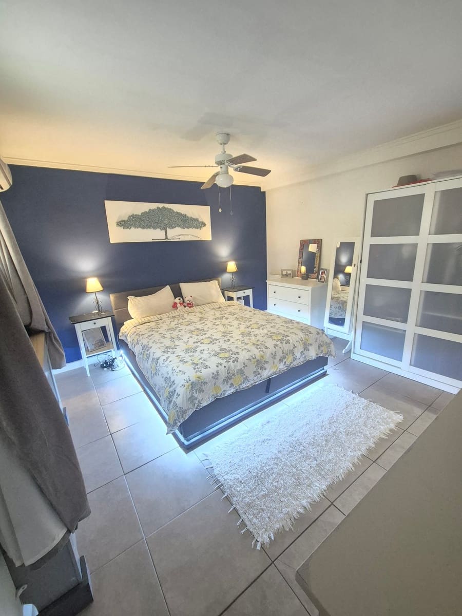 5 quarto Moradia para venda em San Miguel de Salinas com piscina - 445 000 € (Ref: 8634226)