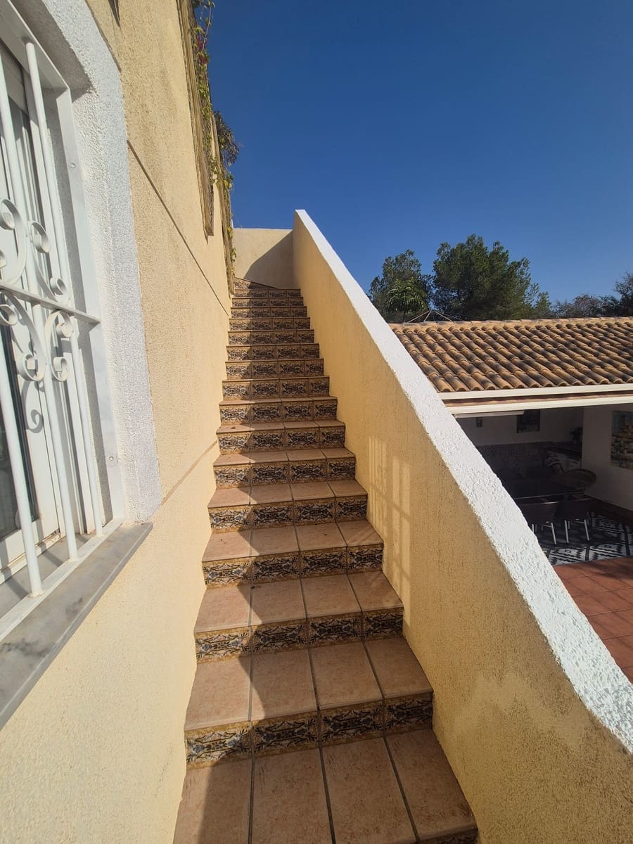 5 quarto Moradia para venda em San Miguel de Salinas com piscina - 445 000 € (Ref: 8634226)