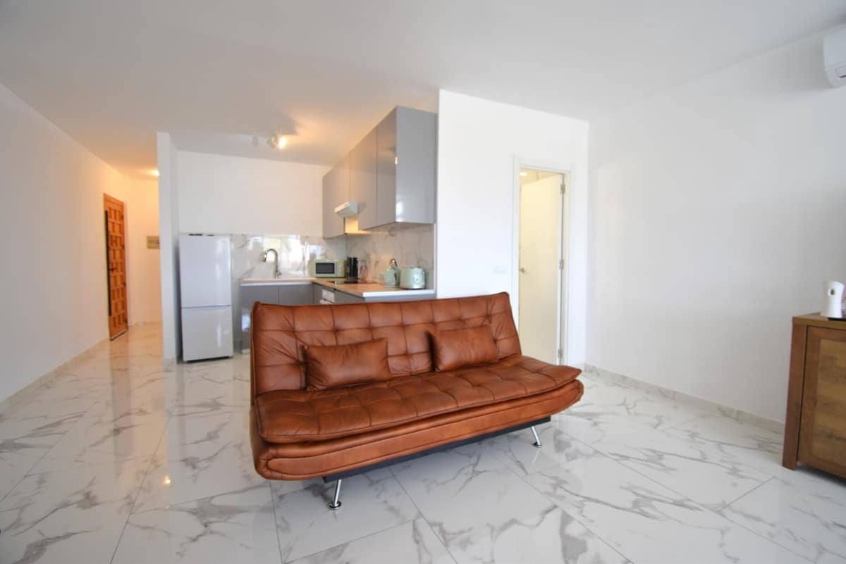 1 slaapkamer Appartement te koop in Villamartin - € 155.000 (Ref: 9465196)