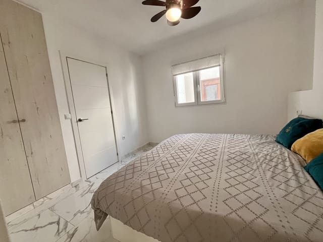 1 makuuhuone Huoneisto myytävänä paikassa Villamartin, Orihuela - 155 000 € (Ref: 9465197)