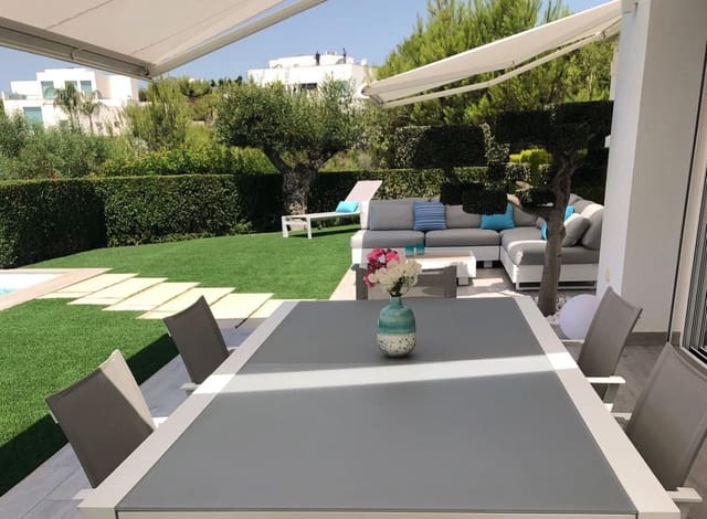 3 bedroom Villa for sale in Las Colinas Golf, Orihuela with pool - € 949,000 (Ref: 9485514)