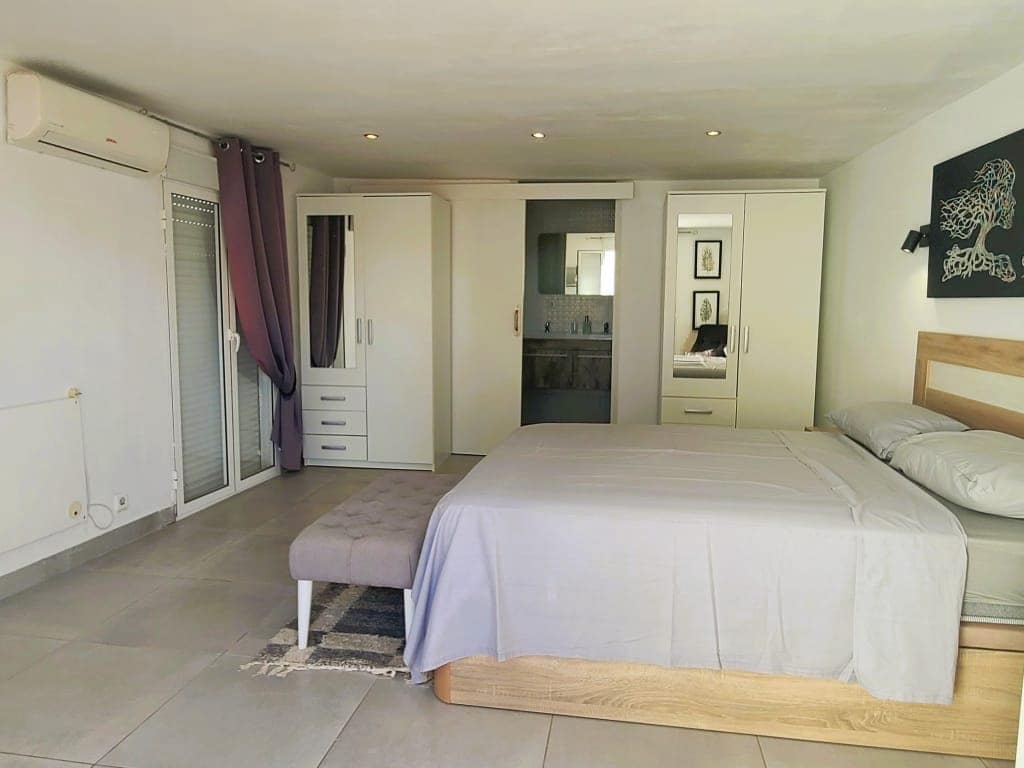 4 bedroom Semi-detached Villa for sale in Los Balcones with pool - € 535,000 (Ref: 9538913)