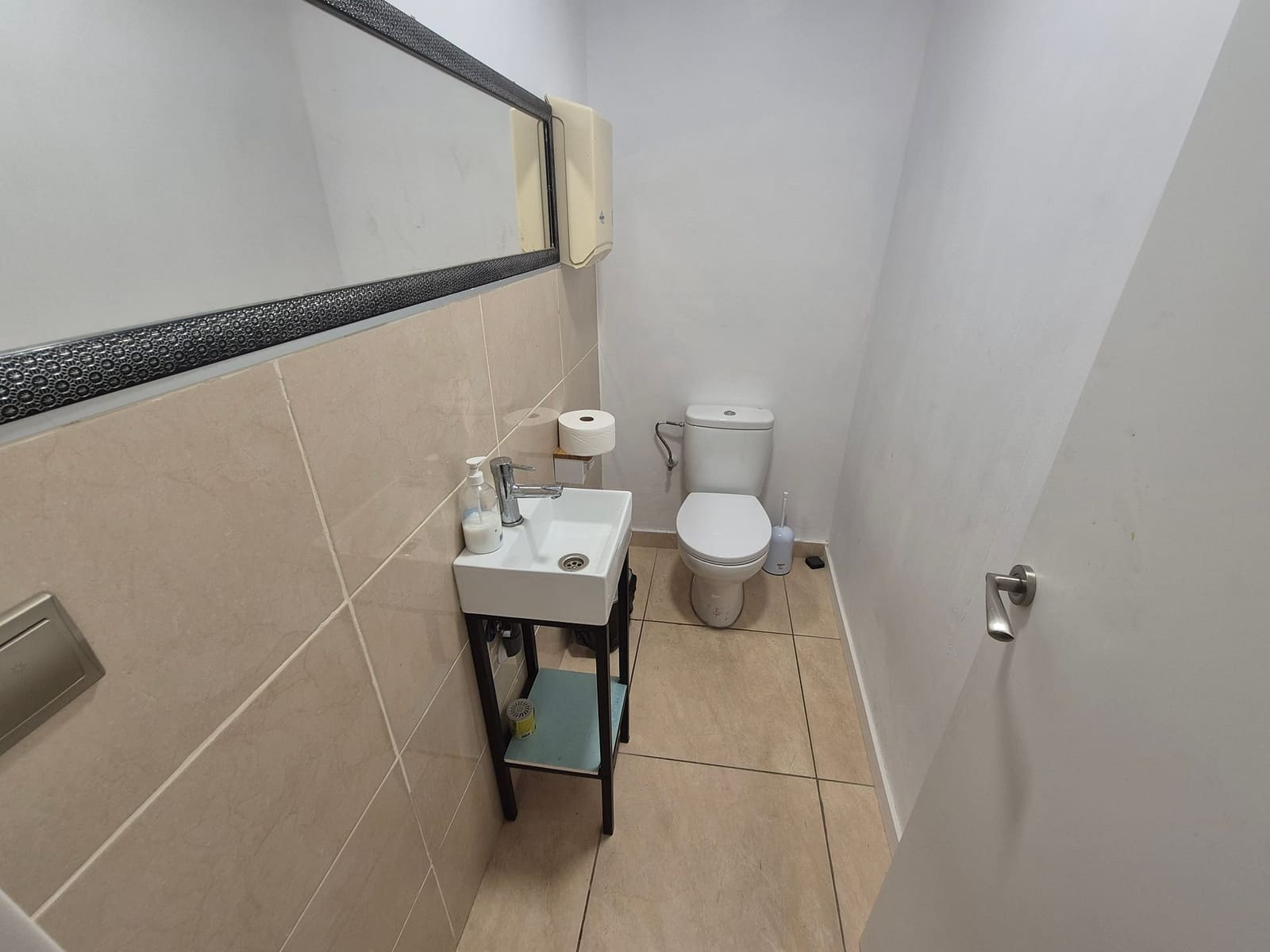 Comercial para venda em Torrevieja - 789 000 € (Ref: 9570623)