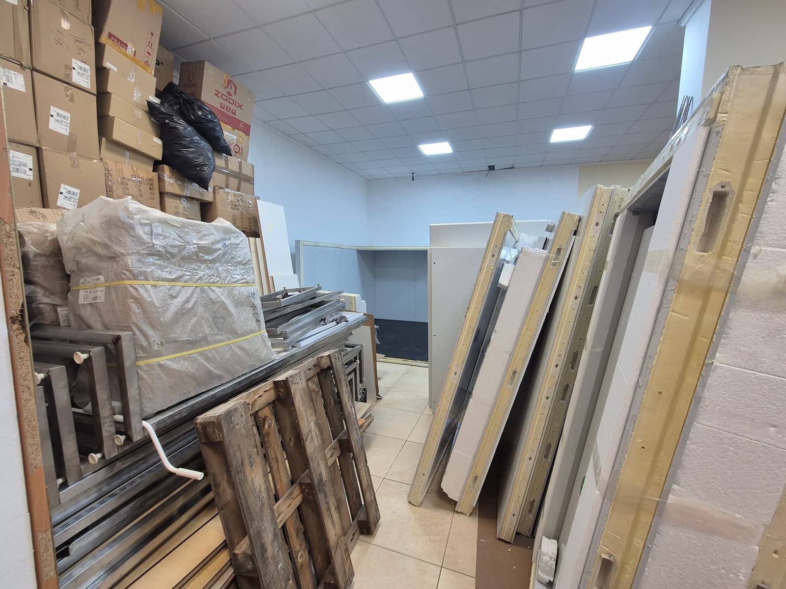 Comercial para venda em Torrevieja - 789 000 € (Ref: 9570623)