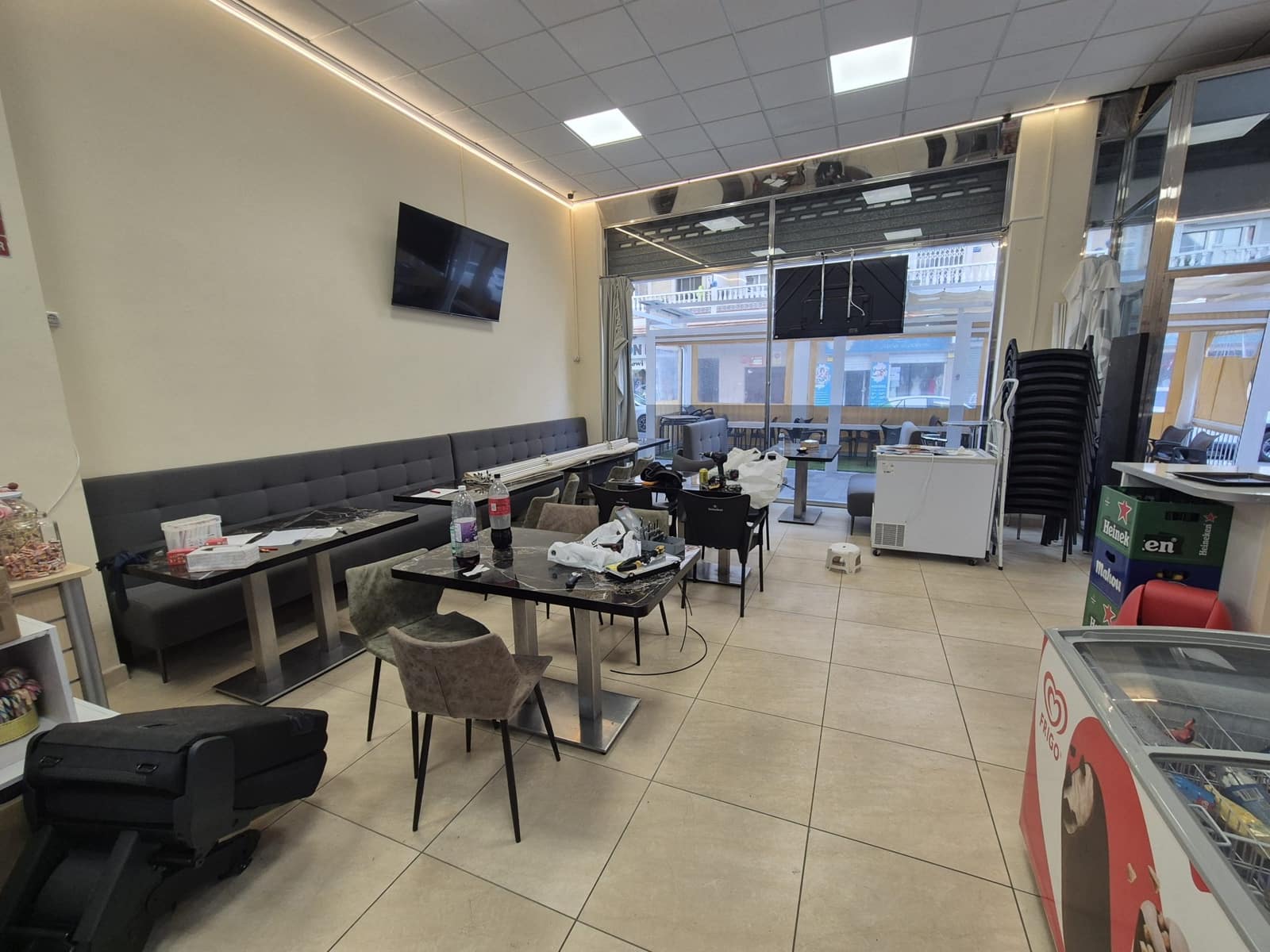 Comercial para venda em Torrevieja - 789 000 € (Ref: 9570623)