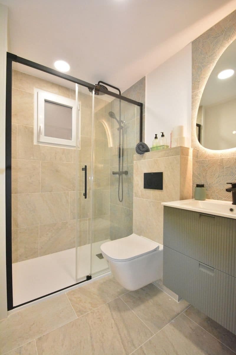 2 bedroom Apartment for sale in Torrevieja - € 163,000 (Ref: 9665930)