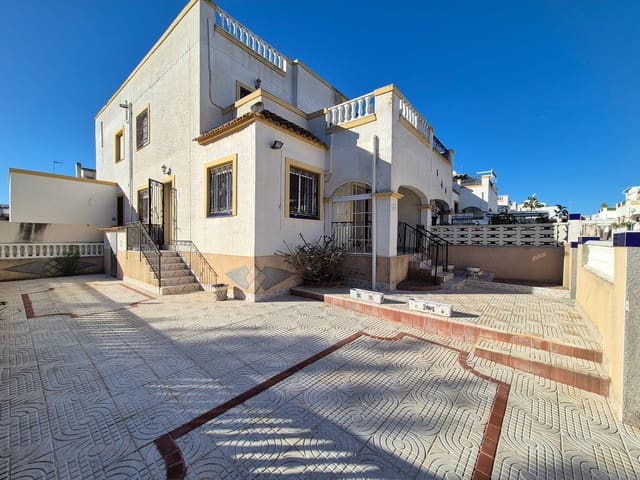 3 slaapkamer Halfvrijstaande villa te koop in Los Altos met zwembad - € 219.000 (Ref: 9690024)