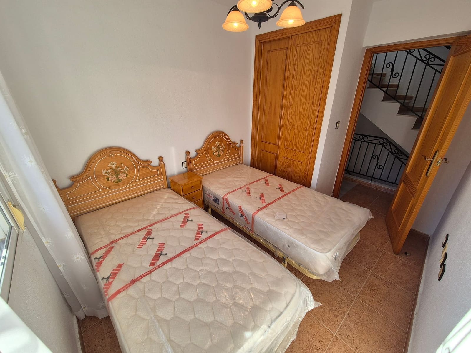 3 makuuhuone Paritalo myytävänä paikassa Los Altos mukana uima-altaan - 219 000 € (Ref: 9690024)