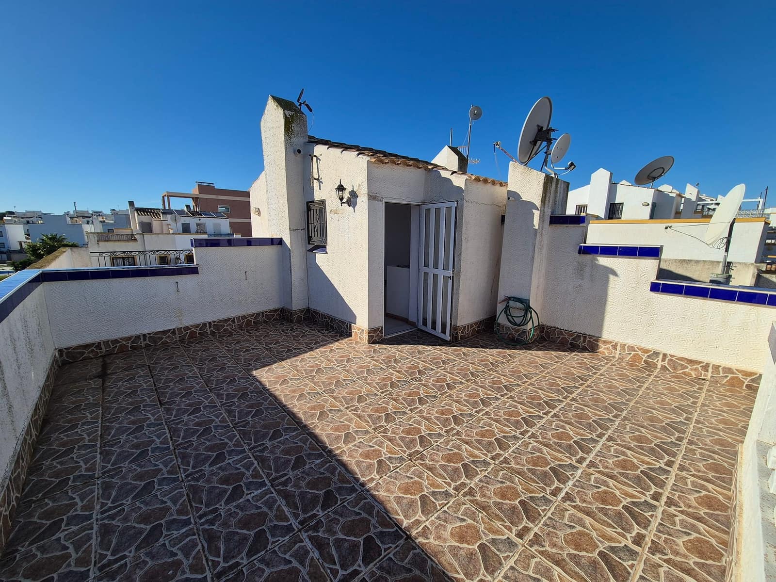 3 makuuhuone Paritalo myytävänä paikassa Los Altos mukana uima-altaan - 219 000 € (Ref: 9690024)