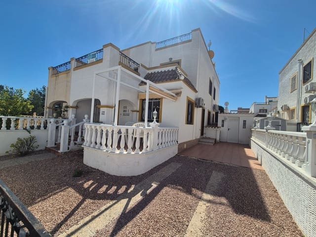 3 slaapkamer Halfvrijstaande villa te koop in Los Altos met zwembad - € 189.950 (Ref: 9782998)