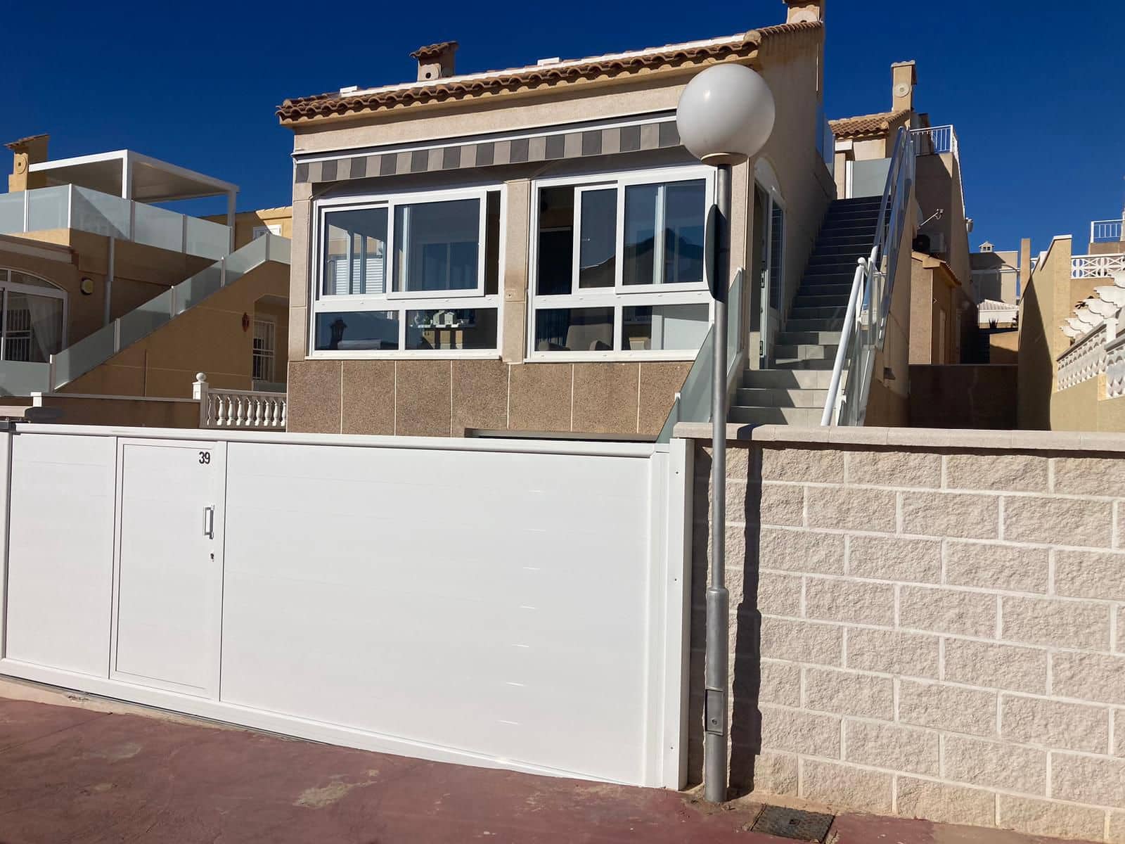 3 sovrum Villa till salu i Los Altos med pool garage - 245 000 € (Ref: 9860828)