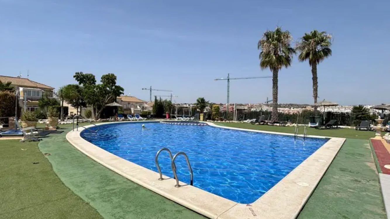 3 sovrum Villa till salu i Los Altos med pool garage - 245 000 € (Ref: 9860828)