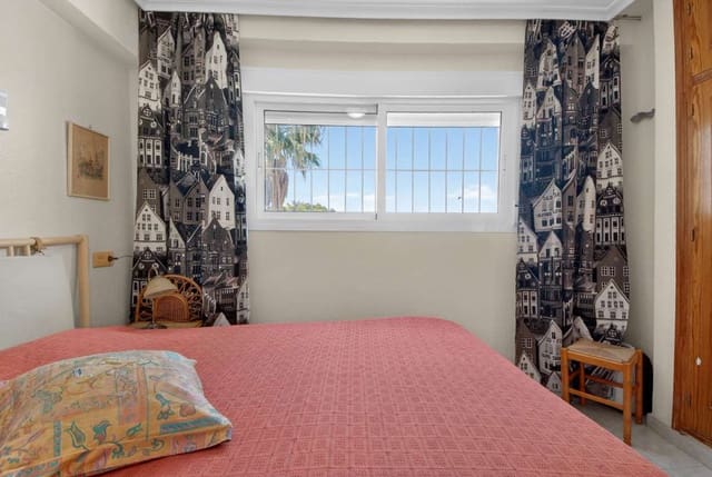 1 soveværelse Lejlighed til salg i Punta Prima, Torrevieja med swimmingpool - € 149.900 (Ref: 9867464)