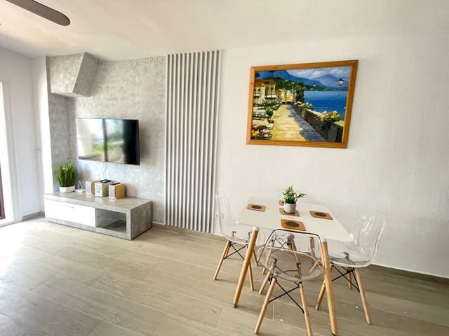 2 chambre Appartement à vendre à Cabo Roig, Orihuela - 263 000 € (Ref: 9867468)
