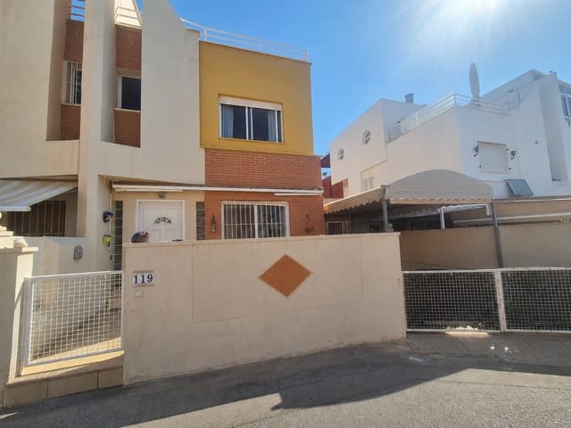 2 slaapkamer Halfvrijstaande villa te koop in Los Altos - € 179.950 (Ref: 9874006)