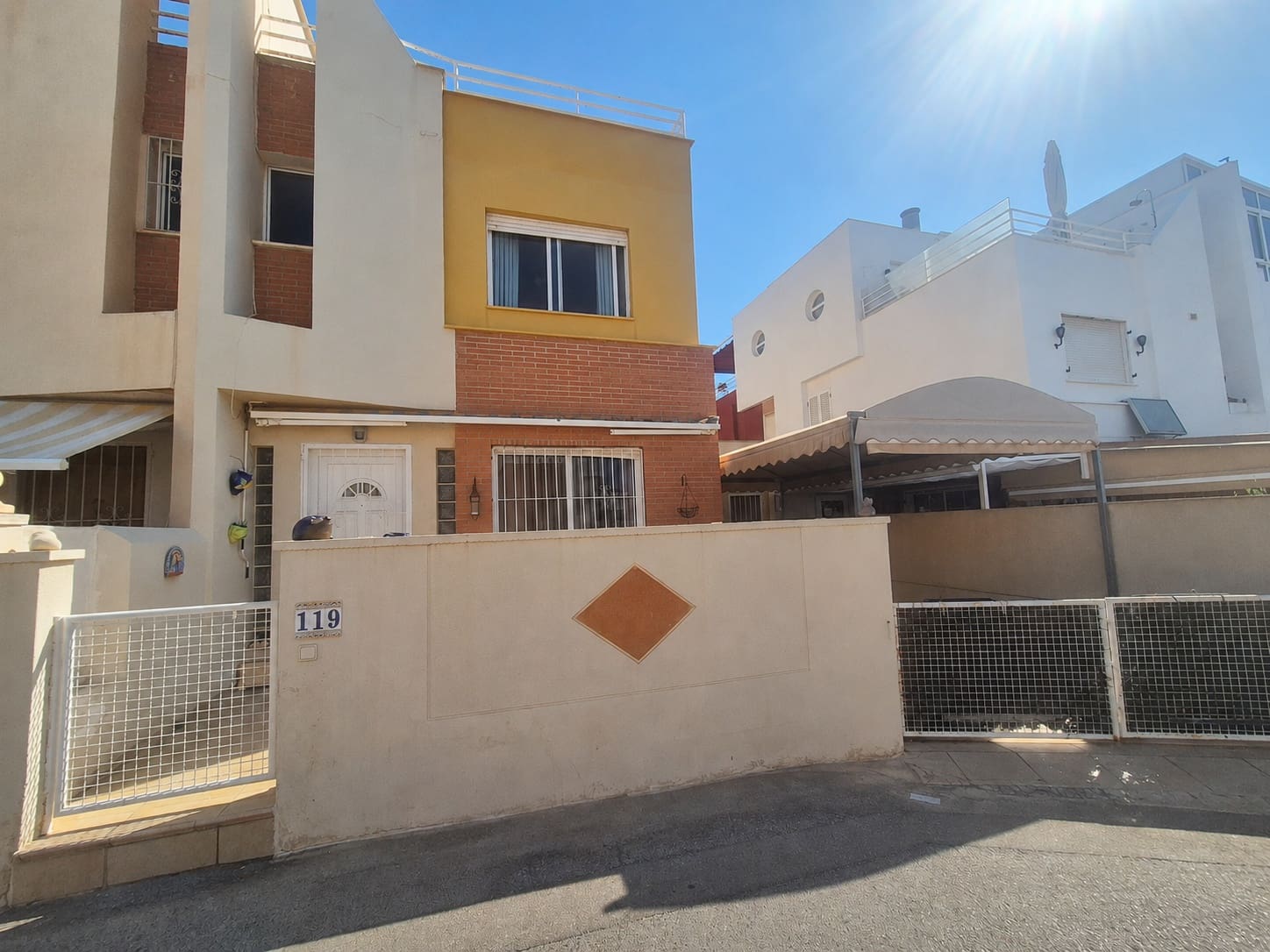 2 bedroom Semi-detached Villa for sale in Los Altos with pool - € 179,950 (Ref: 9874006)