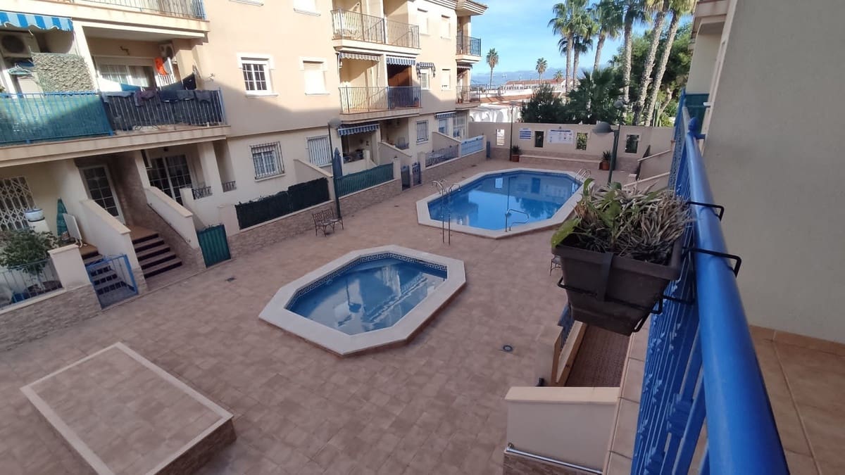 Apartamento de 3 habitaciones en Los Alcázares en venta - 149.900 € (Ref: 9879732)
