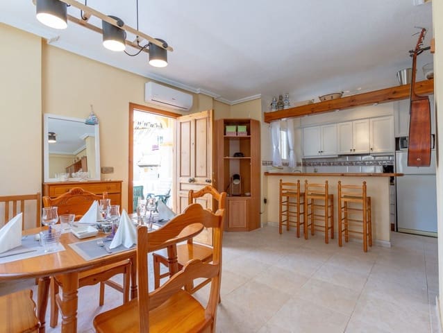 2 soveværelse Villa til salg i La Zenia, Orihuela - € 209.000 (Ref: 9879733)