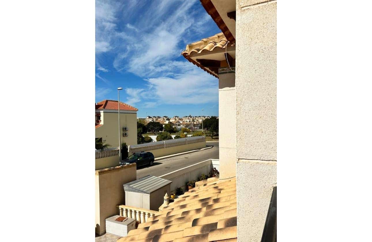 2 quarto Moradia Geminada para venda em Cabo Roig com piscina - 239 000 € (Ref: 9895159)