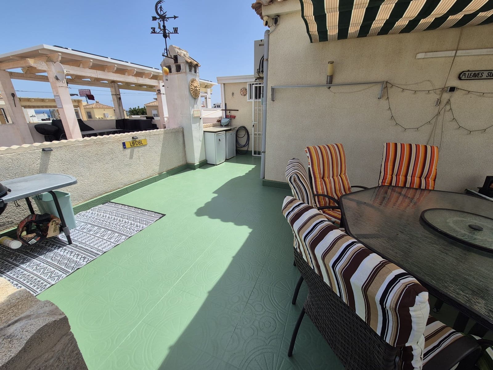 3 makuuhuone Paritalo myytävänä paikassa Orihuela Costa mukana uima-altaan - 235 000 € (Ref: 9954673)