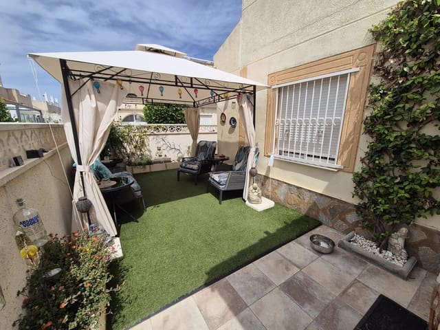 3 makuuhuone Paritalo myytävänä paikassa Orihuela Costa, Orihuela mukana uima-altaan - 235 000 € (Ref: 9954673)