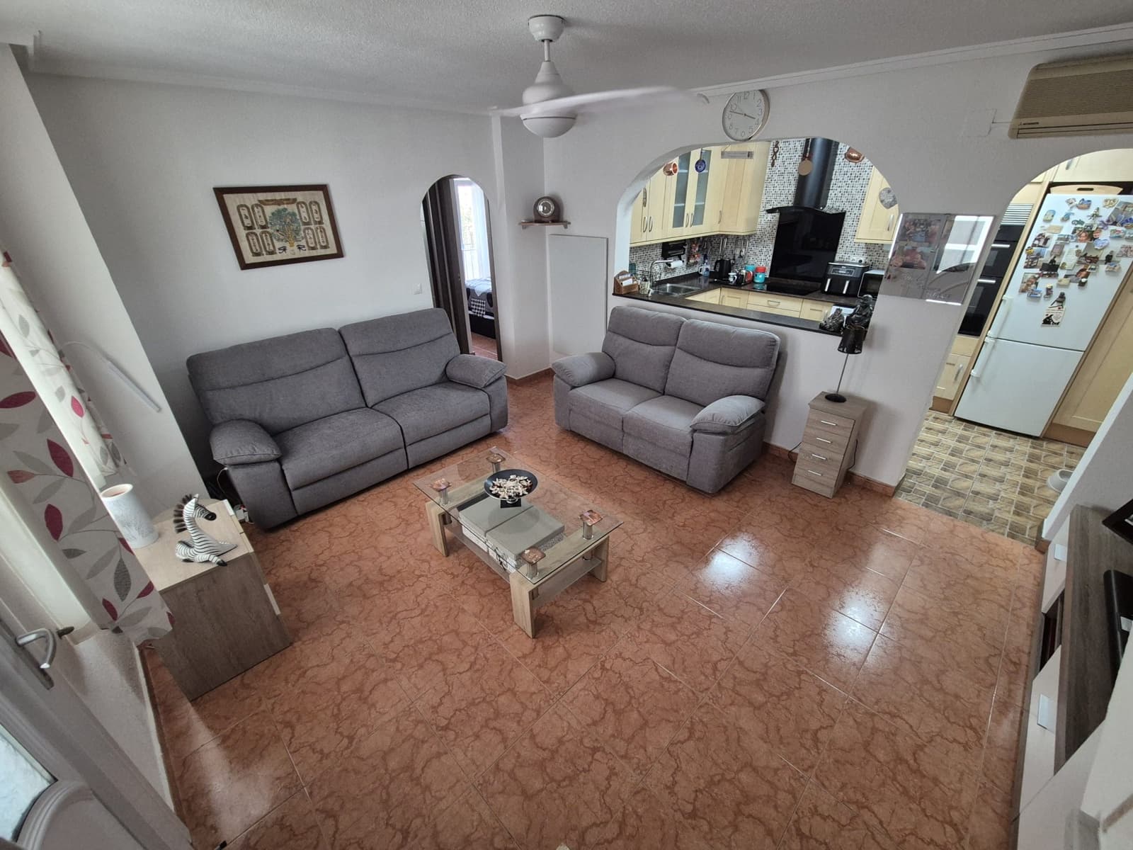 3 makuuhuone Paritalo myytävänä paikassa Orihuela Costa mukana uima-altaan - 235 000 € (Ref: 9954673)