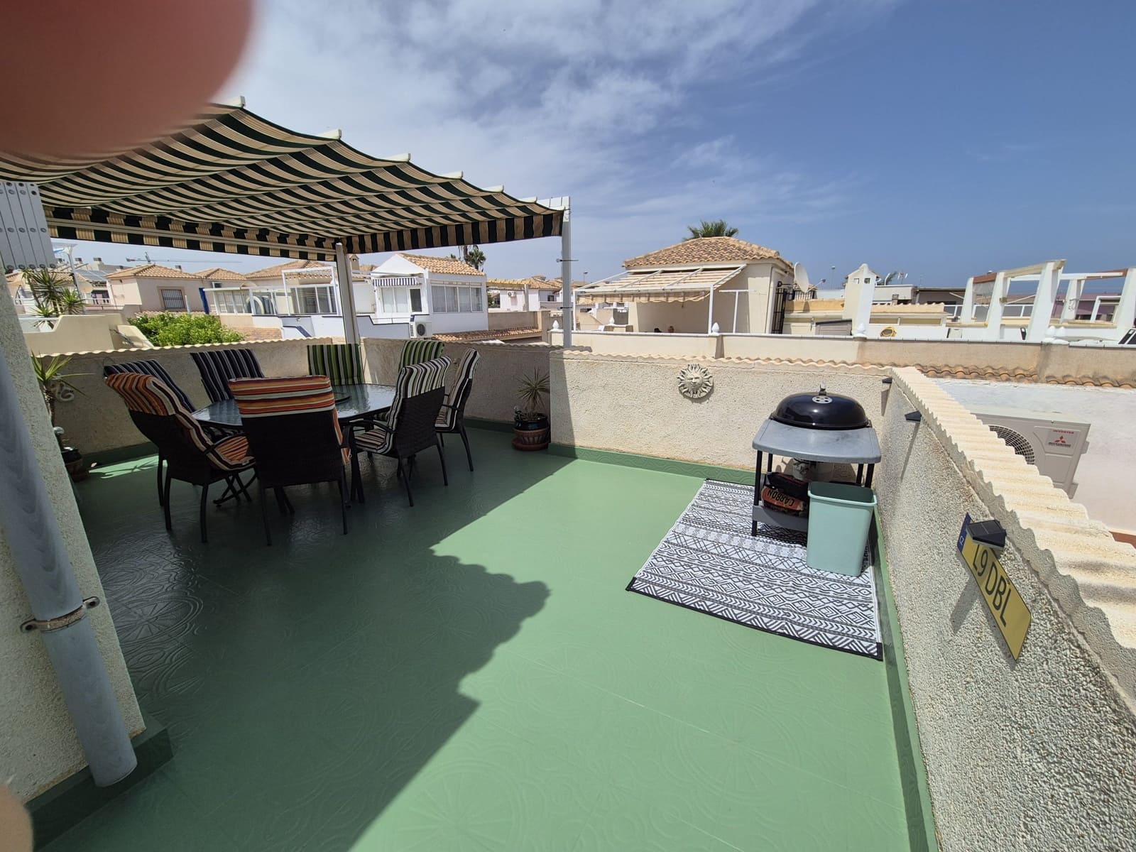 3 makuuhuone Paritalo myytävänä paikassa Orihuela Costa mukana uima-altaan - 235 000 € (Ref: 9954673)