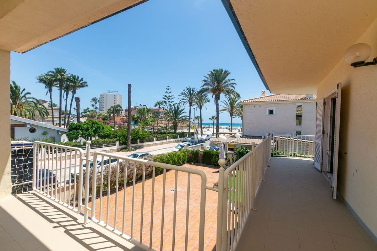 5 quarto Moradia para venda em Orihuela Costa com piscina garagem - 1 295 000 € (Ref: 9971500)