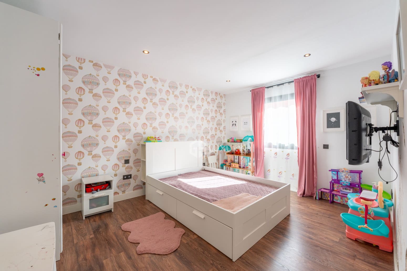 4 Zimmer Villa zu verkaufen in Adeje mit Garage - 850.000 € (Ref: 10070257)