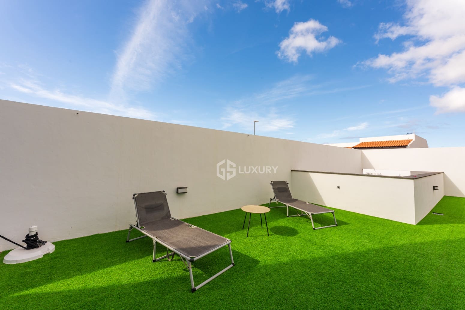 4 Zimmer Villa zu verkaufen in Adeje mit Garage - 850.000 € (Ref: 10070257)