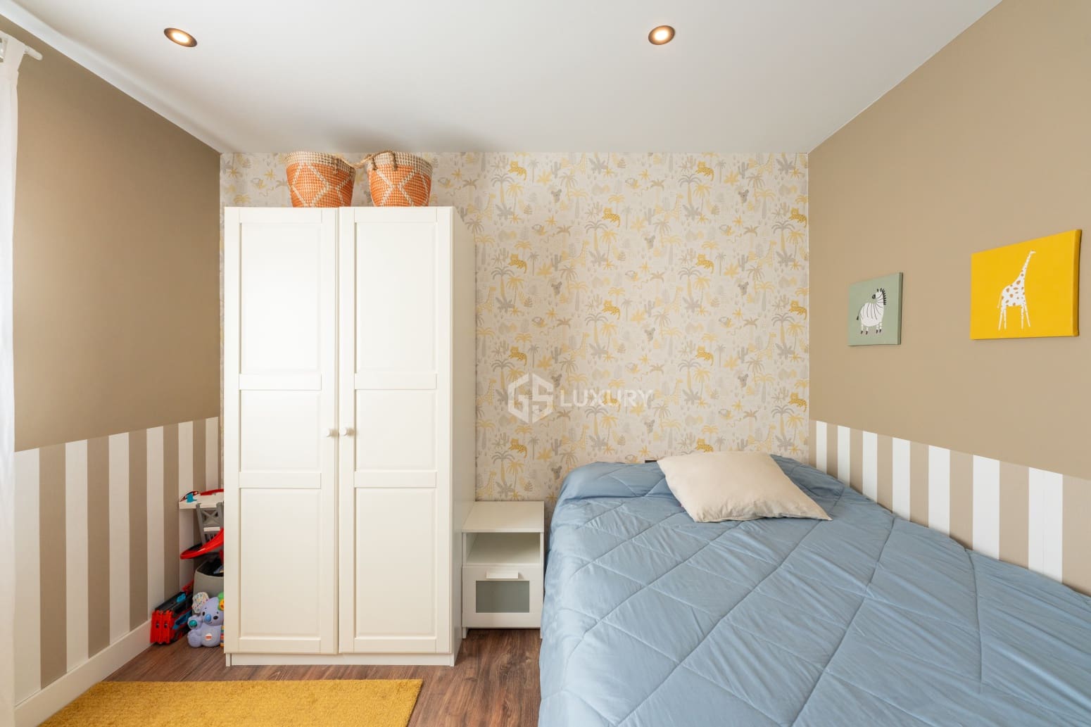 4 Zimmer Villa zu verkaufen in Adeje mit Garage - 850.000 € (Ref: 10070257)