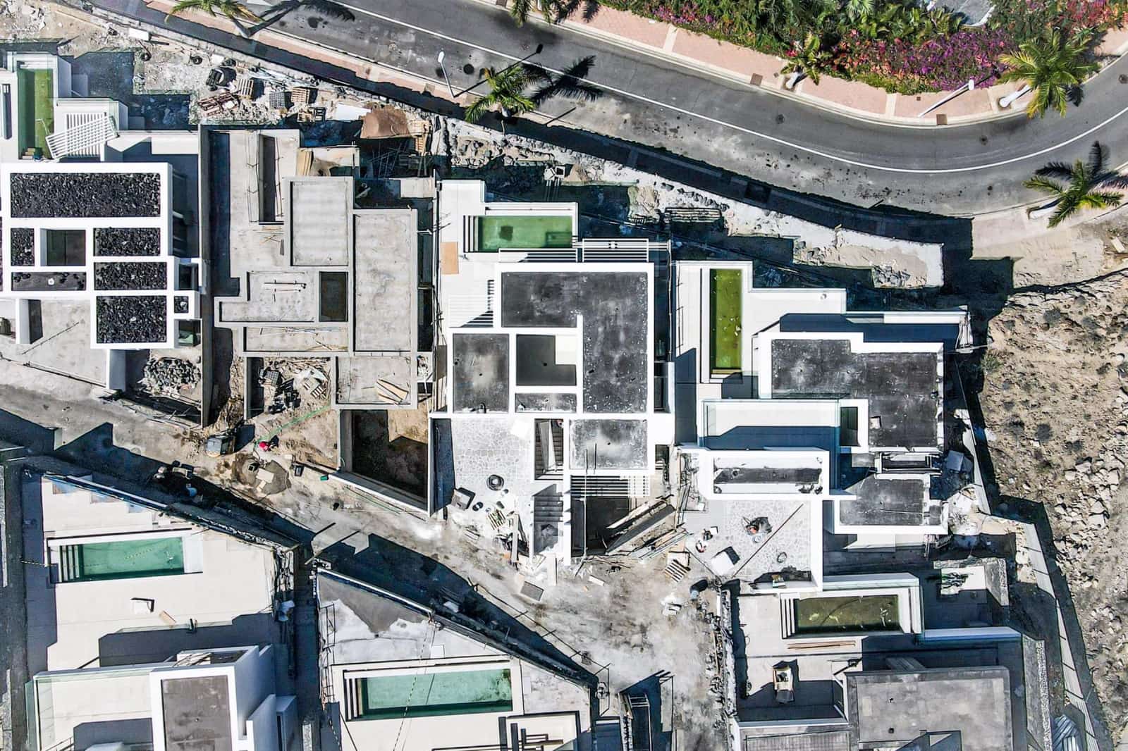 4 soveværelse Villa til salg i Adeje med swimmingpool garage - € 2.500.000 (Ref: 8778672)