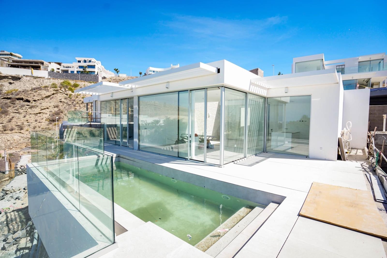 4 soveværelse Villa til salg i Adeje med swimmingpool garage - € 2.500.000 (Ref: 8778672)