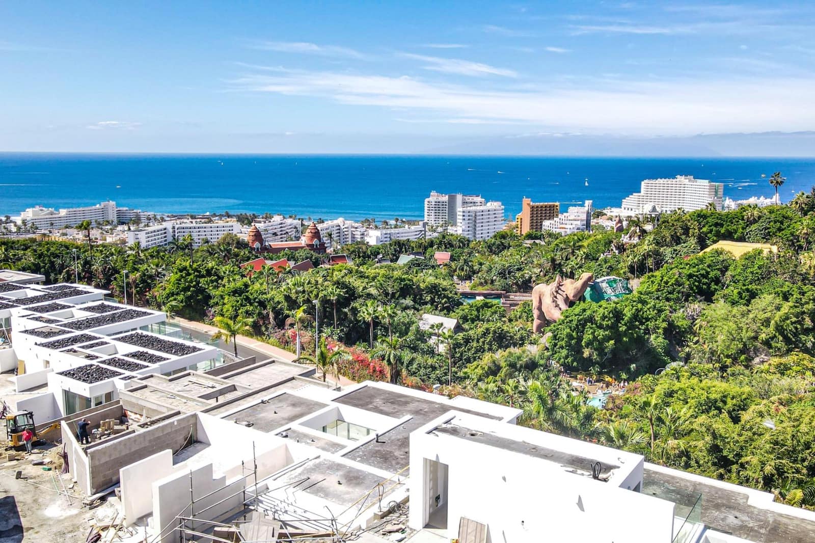 4 soveværelse Villa til salg i Adeje med swimmingpool garage - € 2.500.000 (Ref: 8778672)