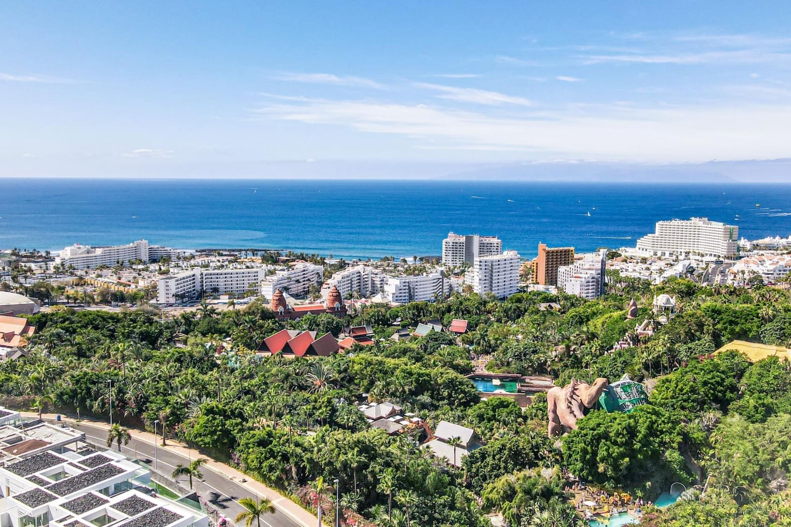 4 soveværelse Villa til salg i Adeje med swimmingpool garage - € 2.500.000 (Ref: 8778672)